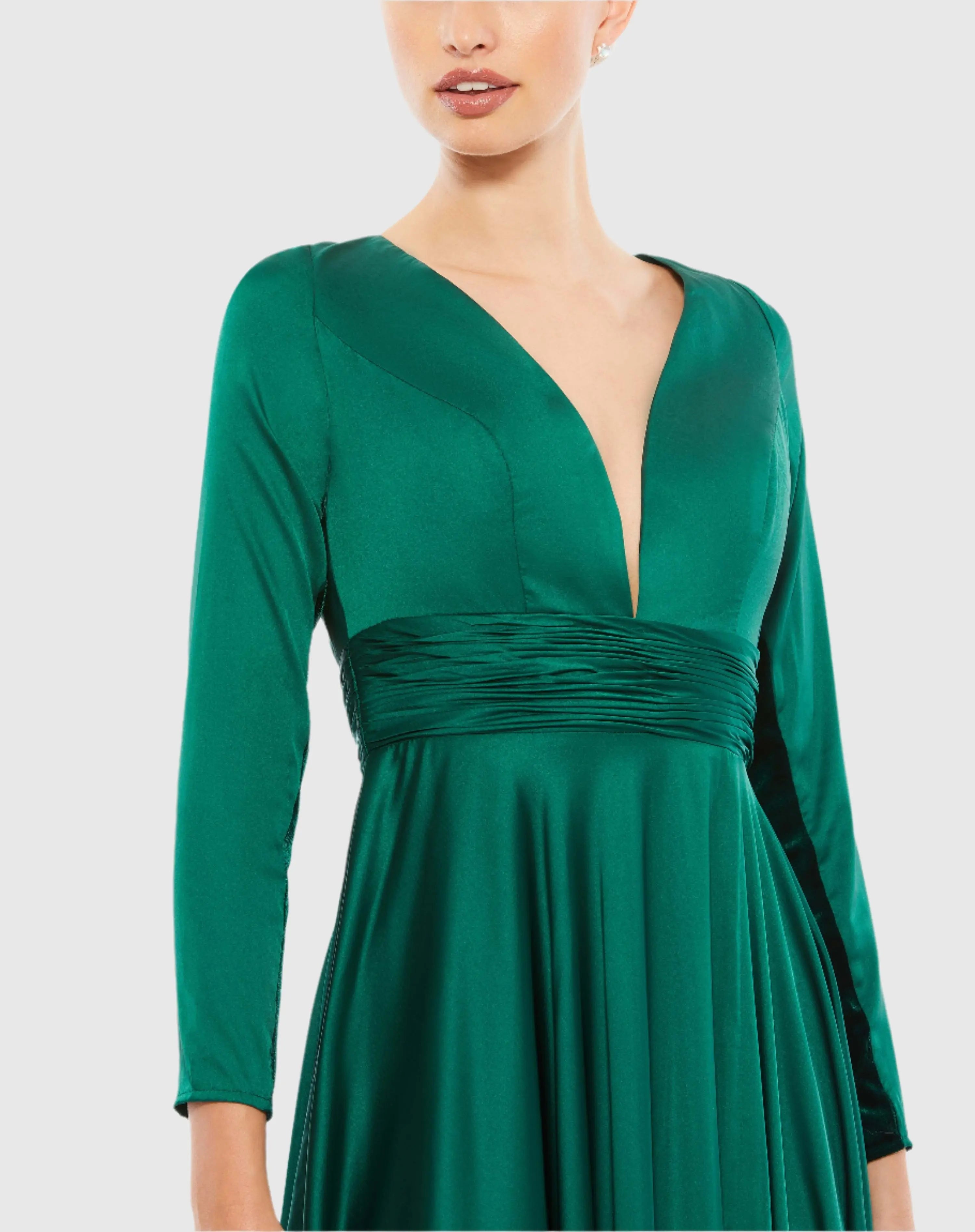 Green Long Sleeve Ruched Waist A-Line Gown - FINAL SALE